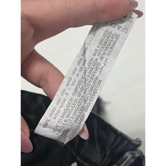 ZARA Women's Black‎ High Rise Denim Cutoff Shorts US 14 Frayed Hem Y2K Grunge - Picture 7 of 7